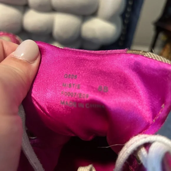 Coach Misti Hot Pink High Top Sequin and Logo Sneakers size 8 - Picture 8 of 8